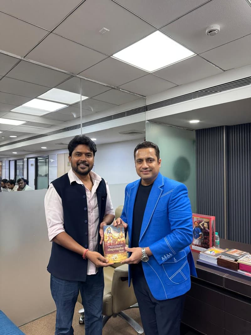 Sarvesh Mishra with Vivek Bindra
